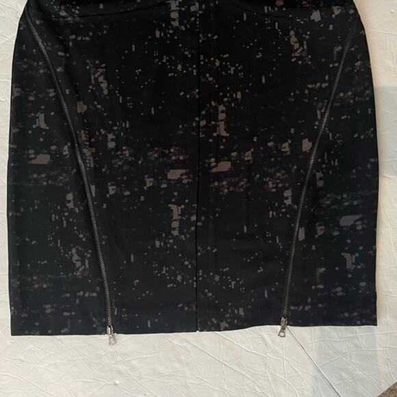 Elie Tahari Black Gray Athletic Wear Zippered Gorpcore Vented Dress Size M - Picture 5 of 14